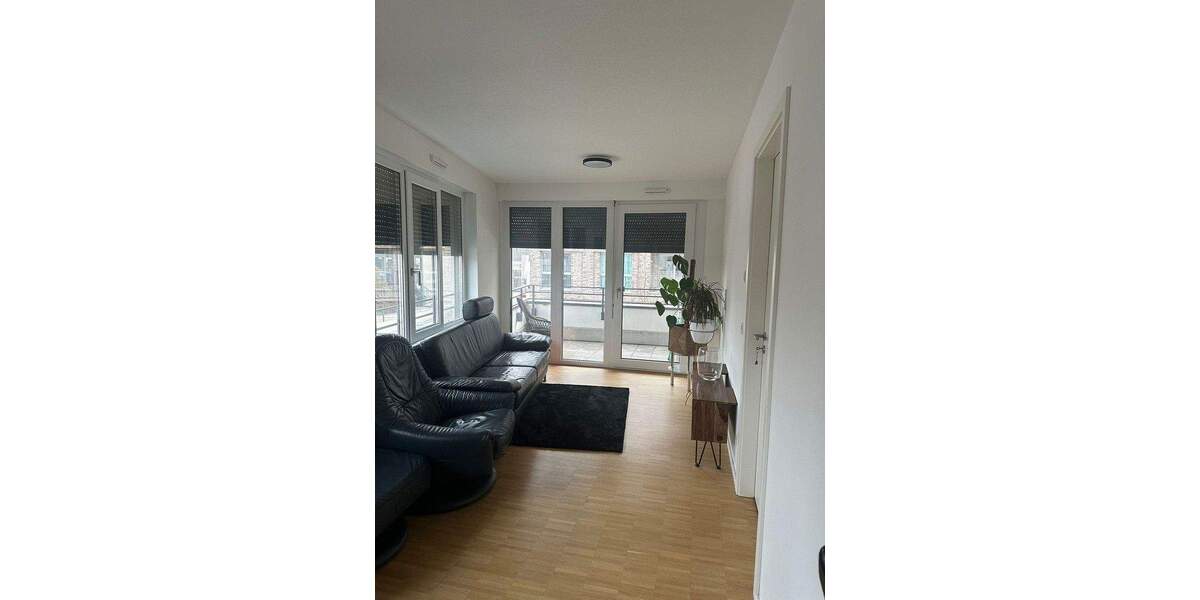Etagenwohnung Regensburg Ostenviertel - 2 Zimmer, 63 m&sup2;, 999&euro; | Angebot:25098116