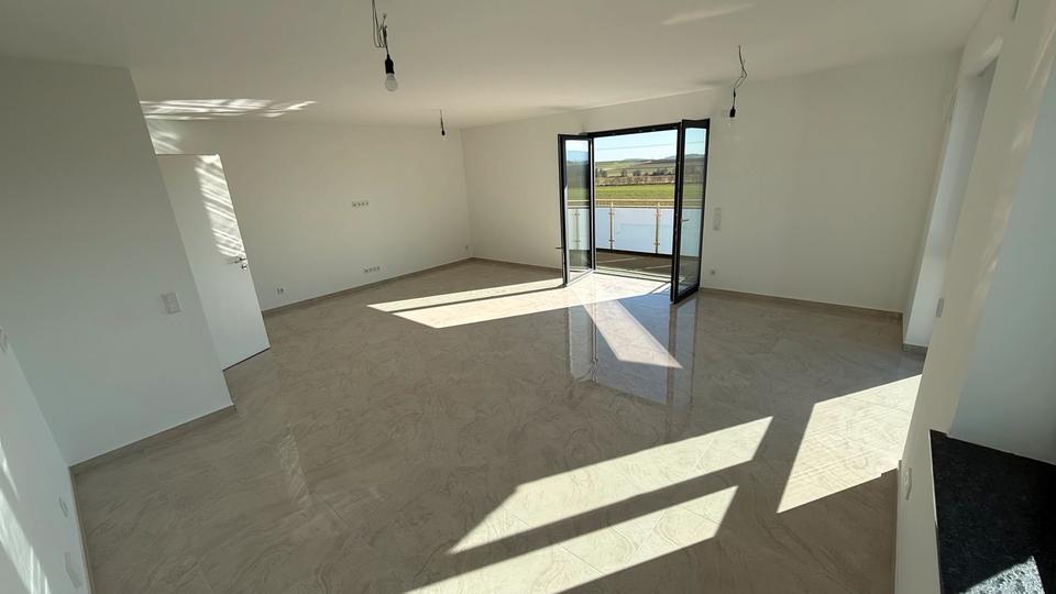 Etagenwohnung Butzbach - 3 Zimmer, 95 m&sup2;, 1.290&euro; | Angebot:26036560