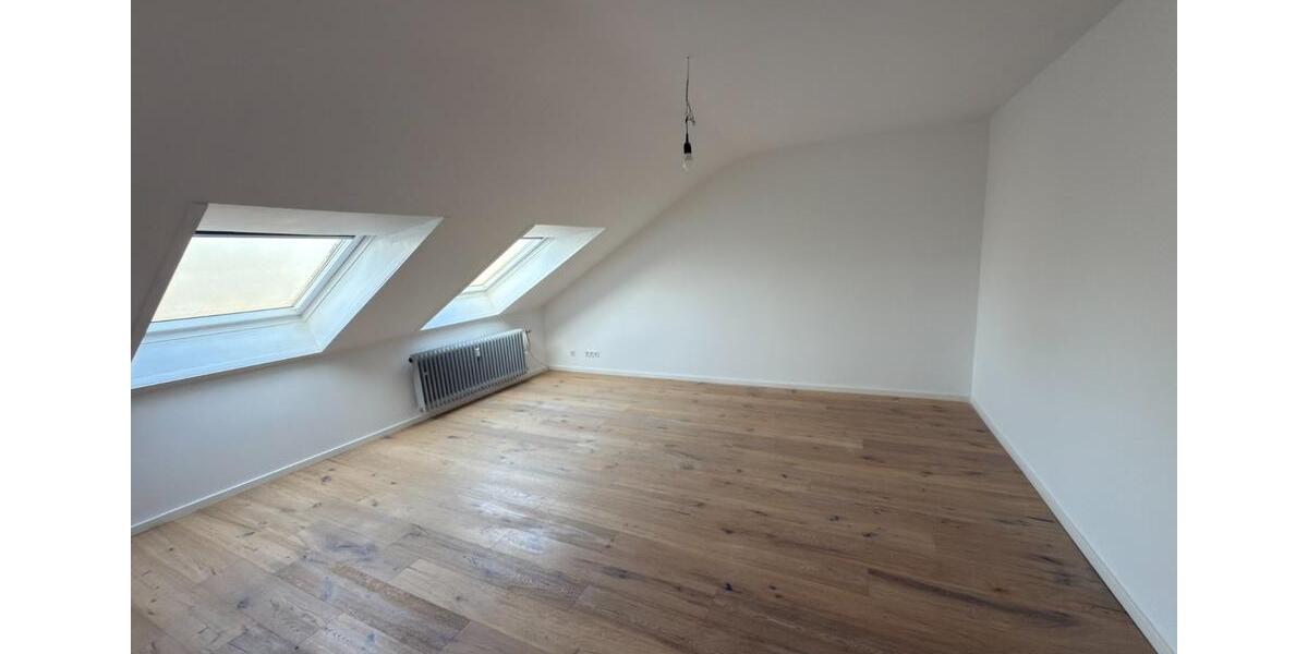 Dachgeschoßwohnung Mettmann - 3 Zimmer, 66 m&sup2;, 690&euro; | Angebot:24426854