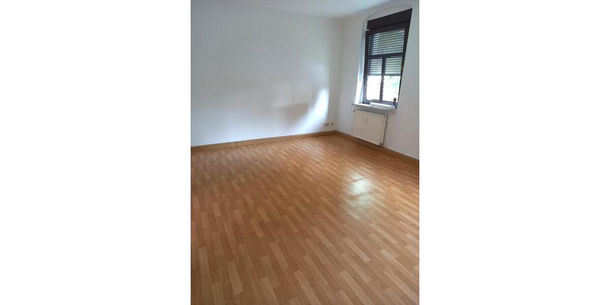 Erdgeschoßwohnung Bernburg (Saale) - 2 Zimmer, 59 m&sup2;, 320&euro; | Angebot:25719582