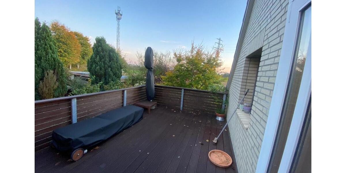 Dachgeschoßwohnung Tangstedt - 3 Zimmer, 60 m&sup2;, 1.200&euro; | Angebot:25612497