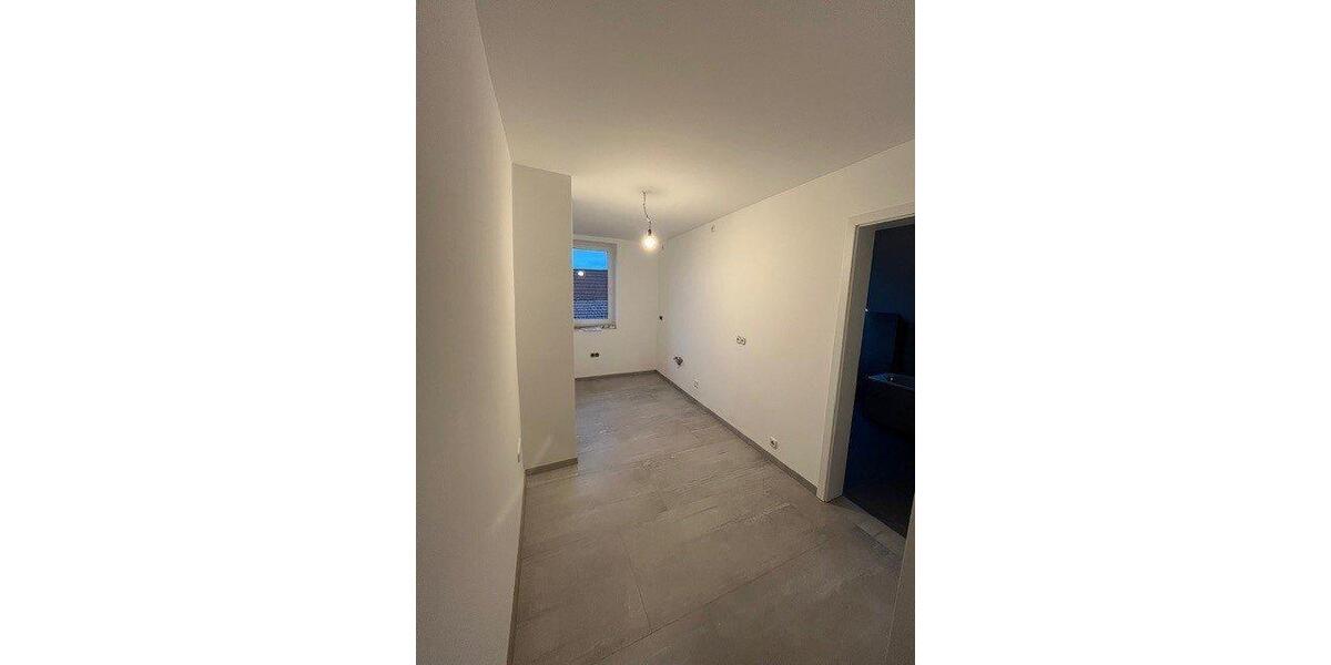 Dachgeschoßwohnung Maßbach - 3 Zimmer, 100 m&sup2;, 900&euro; | Angebot:26383213