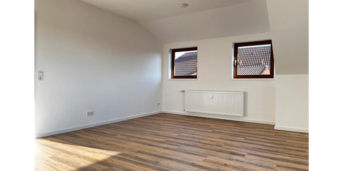 Ideal geschnittene und sanierte Wohnung in zentraler Lage von Wildeck-Obersuhl 4 zimmer