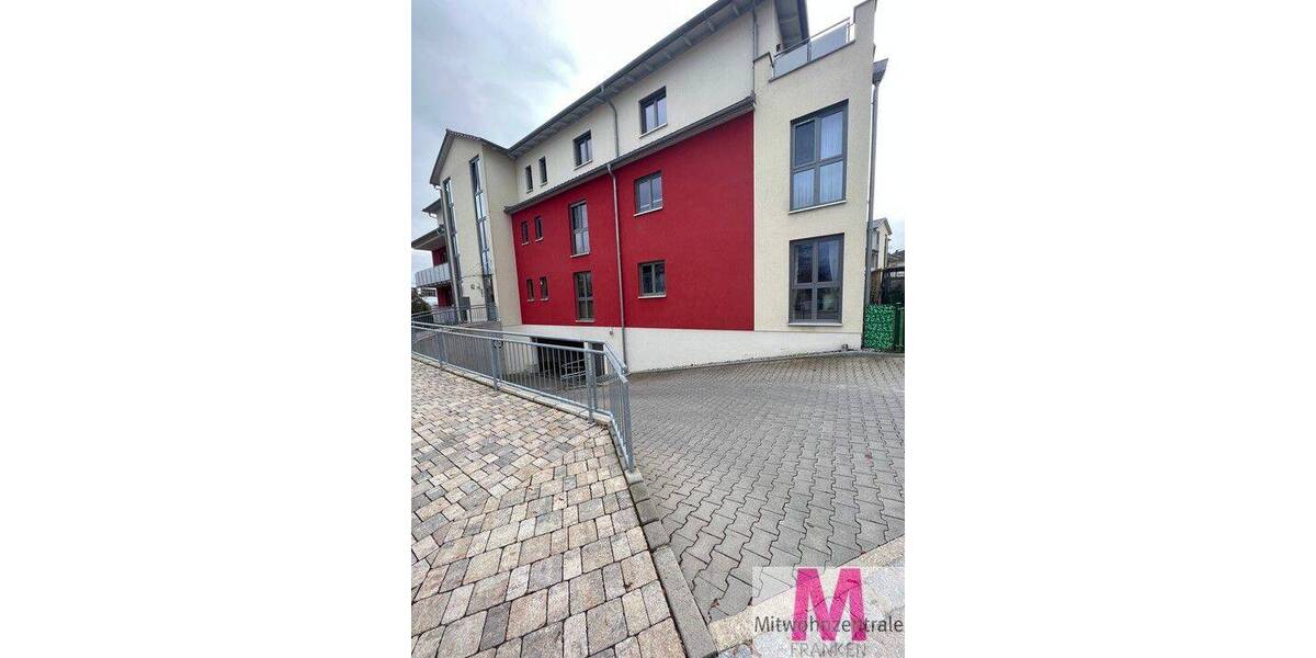 Etagenwohnung Schwabach - 4 Zimmer, 135 m&sup2;, 1.885&euro; | Angebot:26766919