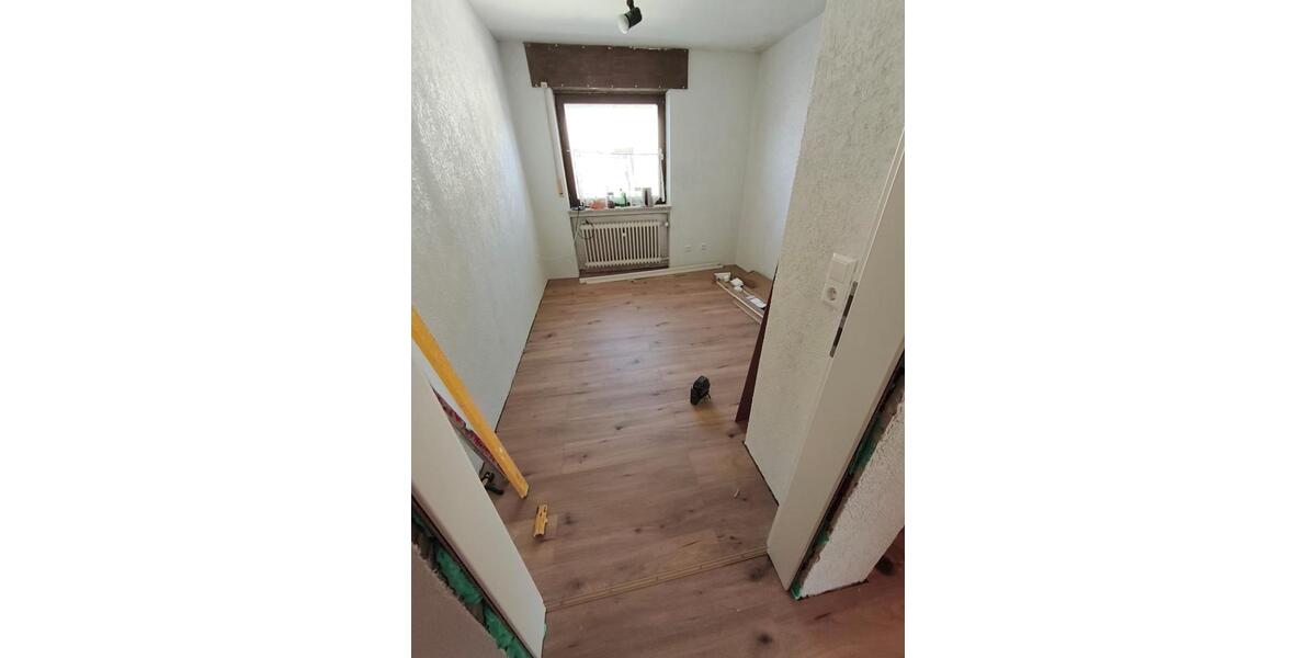 Etagenwohnung Stutensee - 4 Zimmer, 114 m&sup2;, 1.600&euro; | Angebot:25806180
