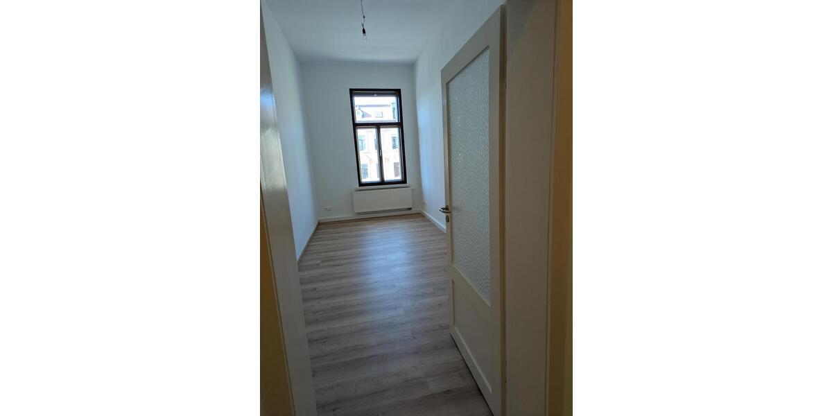 Etagenwohnung Leipzig Süd - 4 Zimmer, 118 m&sup2;, 1.500&euro; | Angebot:26455728