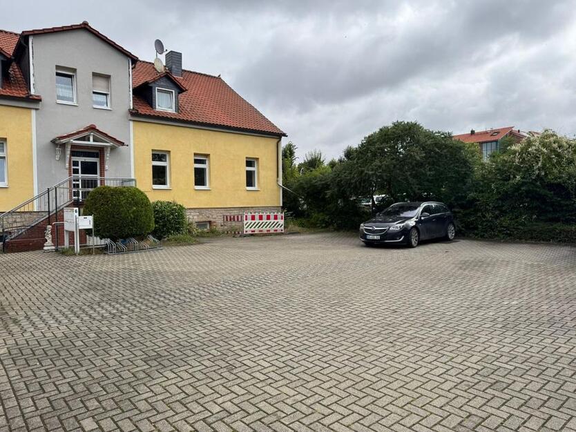 schöne große 3-Raum-Wohnung im Stadtzentrum