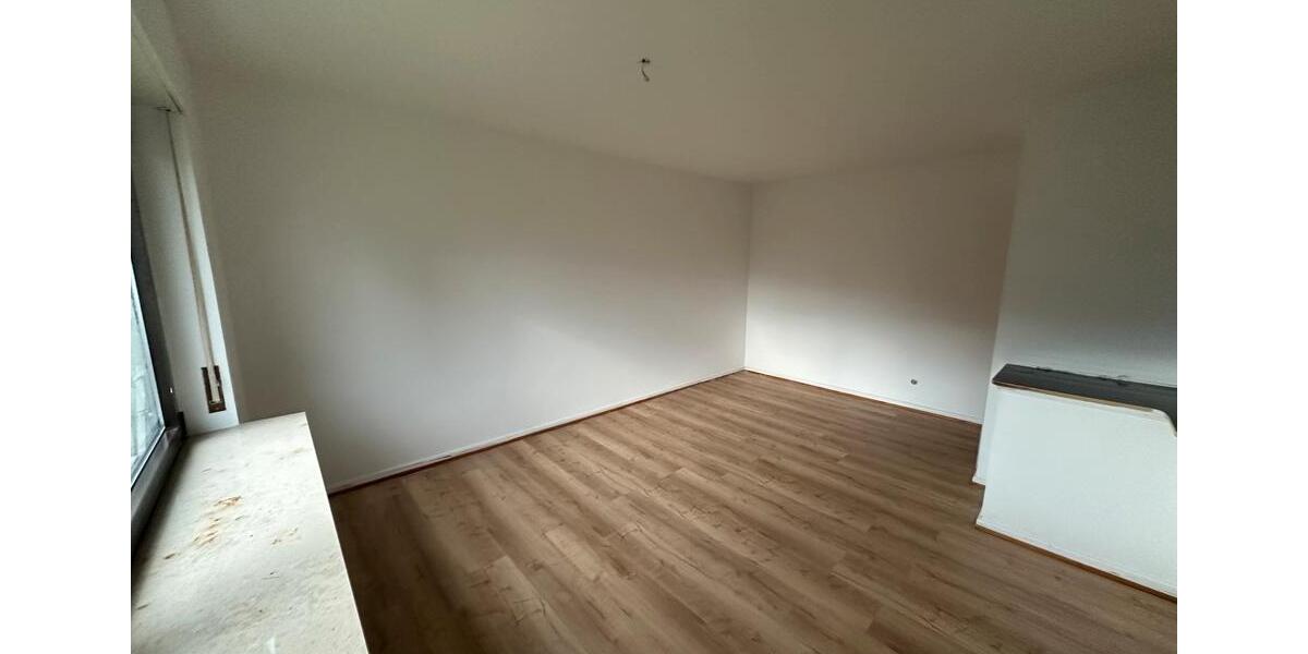 Erdgeschoßwohnung Kehl - 5 Zimmer, 150 m&sup2;, 1.200&euro; | Angebot:24788308