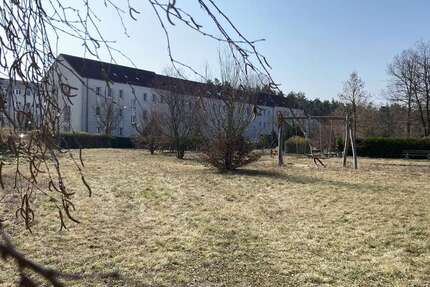 Wohnung Groß Schacksdorf - 3 Zimmer, 66 m&sup2;, 323&euro; | Angebot:26134160