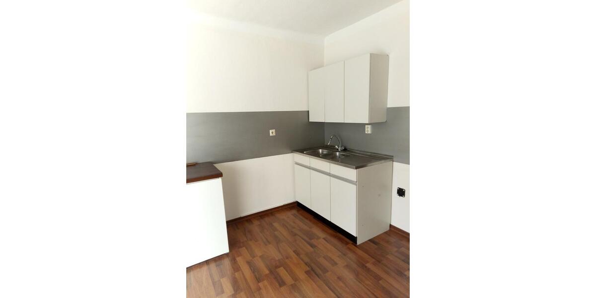 Mehrfamilienhaus, Wohnhaus Anrode - 9 Zimmer, 180 m&sup2;, 1.476&euro; | Angebot:25765967