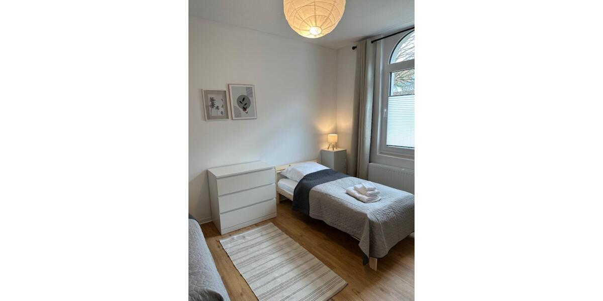 Monteurswohnung Gästezimmer in Stadtmitte neben Busbahnhof 2 zimmer