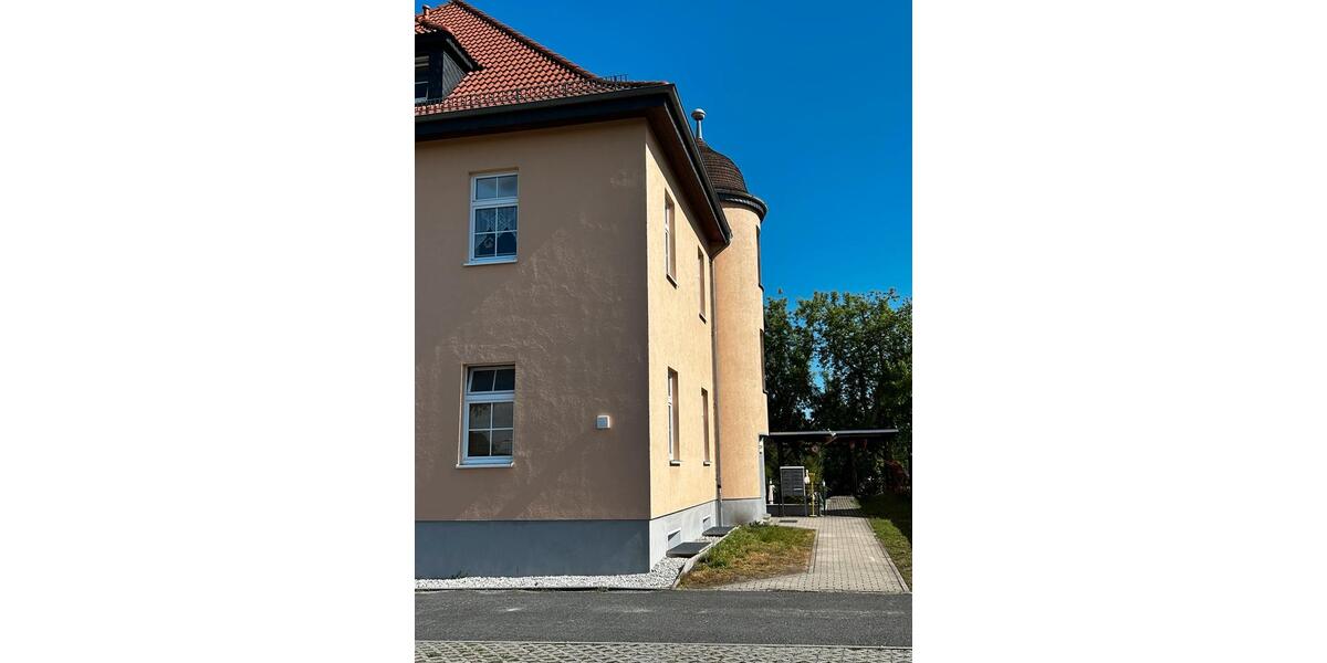 Dachgeschoßwohnung Eisenhüttenstadt - 1 Zimmer, 36 m&sup2;, 350&euro; | Angebot:26403890