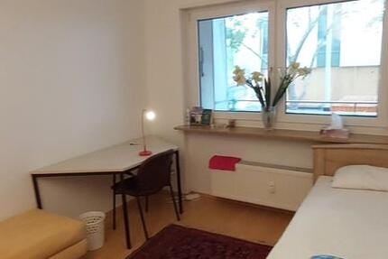 Wohnen auf Zeit Mannheim Innenstadt - 1 Zimmer, 12 m&sup2;, 430&euro; | Angebot:24681148
