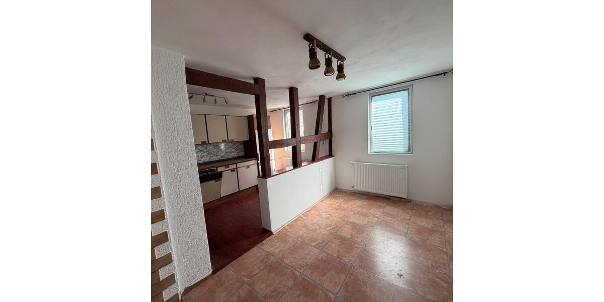 Etagenwohnung Dornburg - 4 Zimmer, 101 m&sup2;, 600&euro; | Angebot:26625699