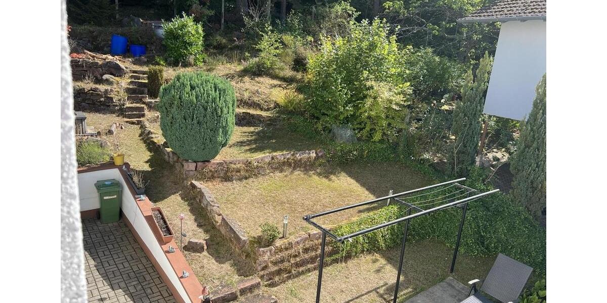 Dachgeschoßwohnung Elmstein Helmbach - 3.5 Zimmer, 61 m&sup2;, 520&euro; | Angebot:25639927