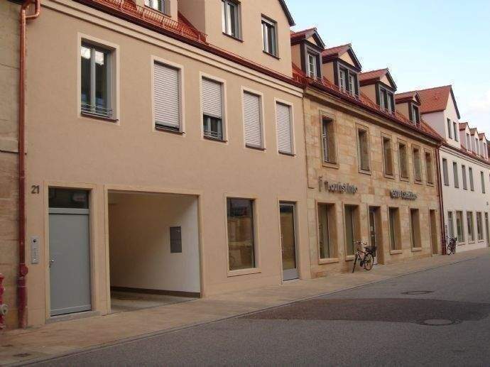 Etagenwohnung Erlangen Innenstadt - 2 Zimmer, 51 m&sup2;, 900&euro; | Angebot:24386383