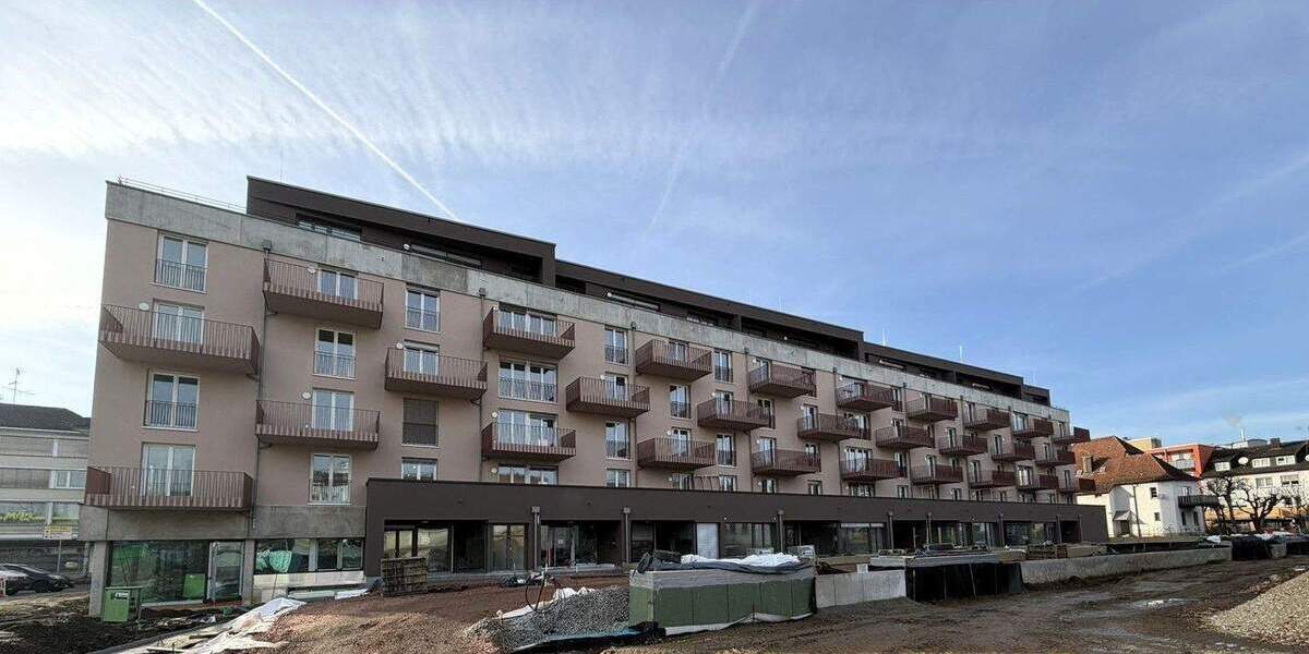 Etagenwohnung Singen Nordstadt - 3 Zimmer, 90 m&sup2;, 1.325&euro; | Angebot:25815409