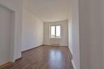 Etagenwohnung Hohenstein-Ernstthal Ernstthal - 3 Zimmer, 63 m&sup2;, 345&euro; | Angebot:26001486