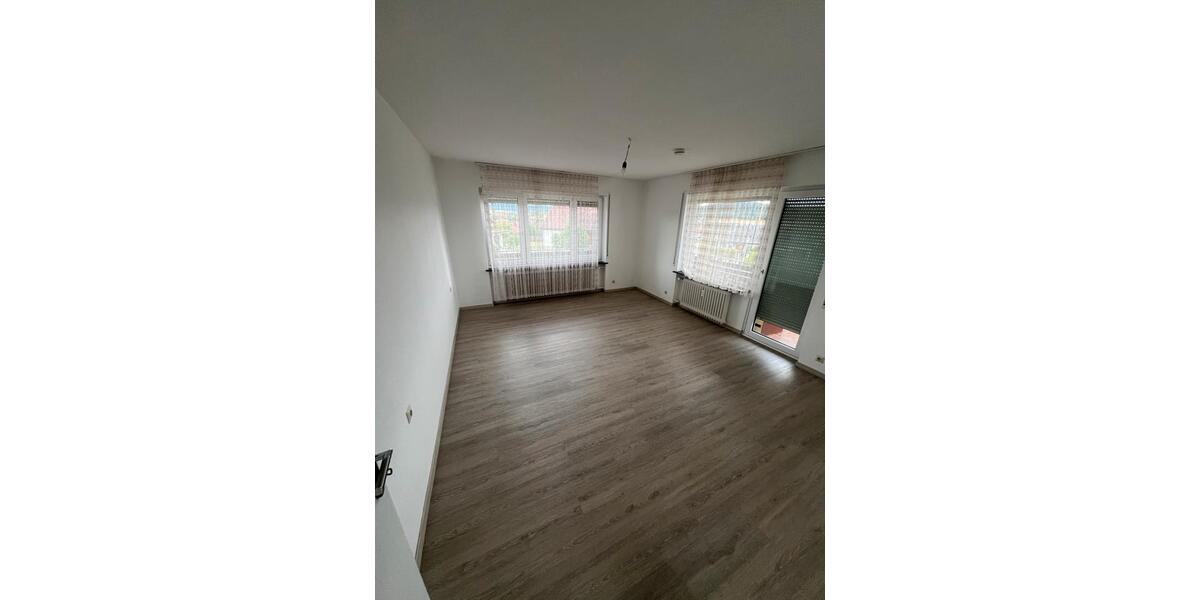 Erdgeschoßwohnung Haigerloch - 4 Zimmer, 1.200&euro; | Angebot:21599519