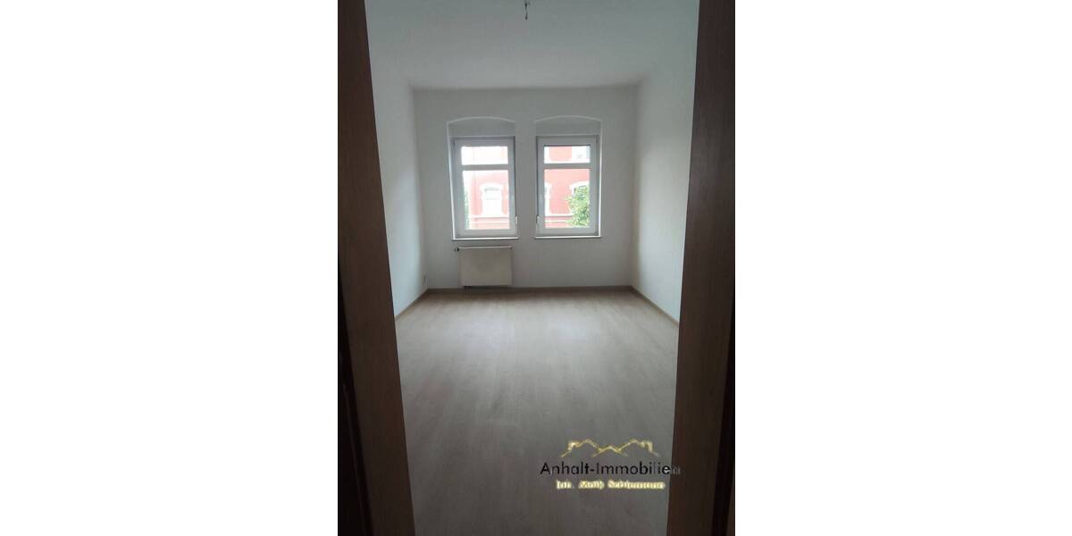 Etagenwohnung Delitzsch - 2 Zimmer, 49 m&sup2;, 380&euro; | Angebot:26844005