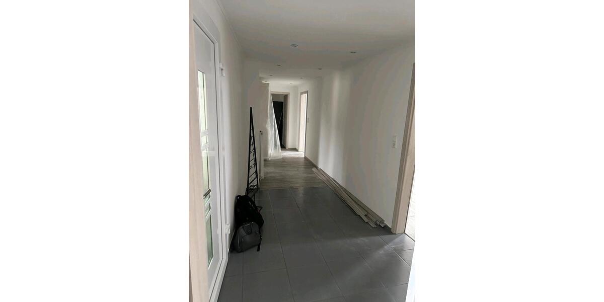 Etagenwohnung Treuen - 2 Zimmer, 64 m&sup2;, 495&euro; | Angebot:24640709