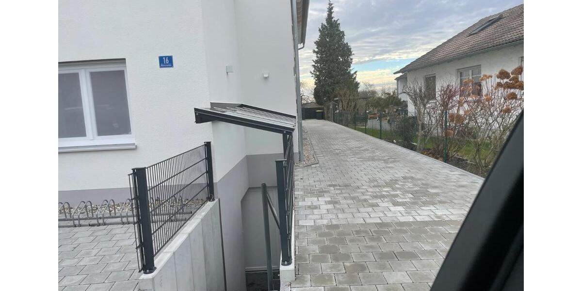 Etagenwohnung Schrobenhausen - 3 Zimmer, 83 m&sup2;, 997&euro; | Angebot:25146441