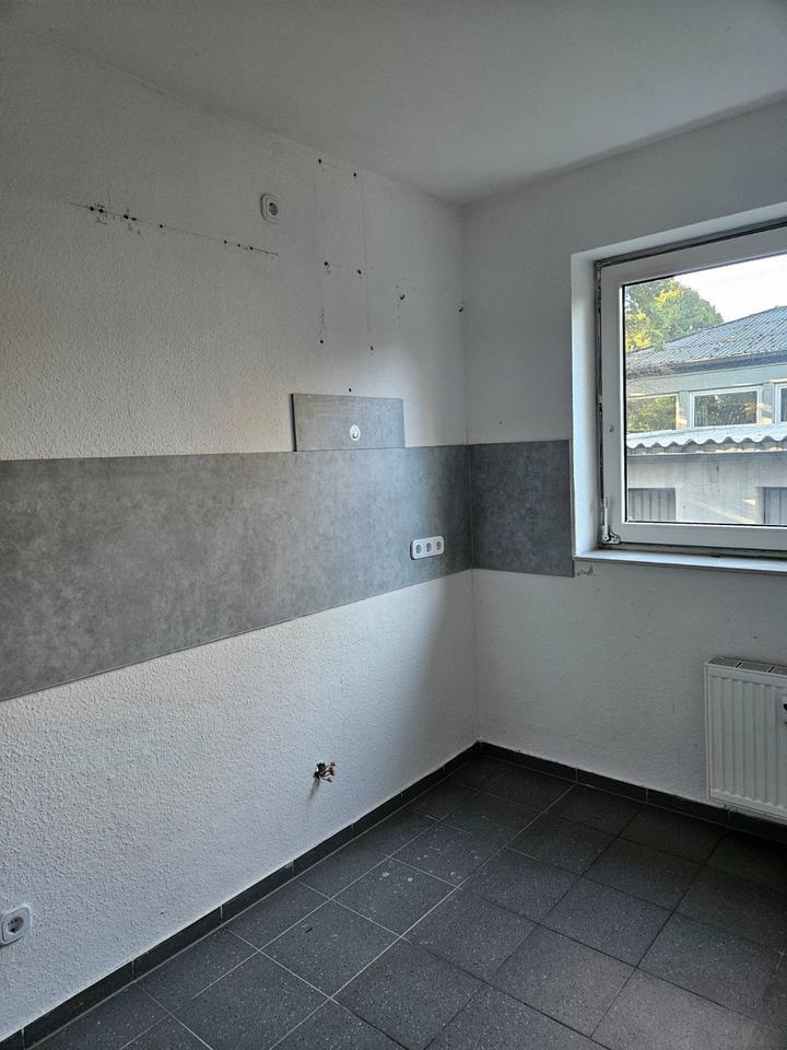2 Zimmer EG Wohnung mit Balkon und Stellplatz in Oberbruch