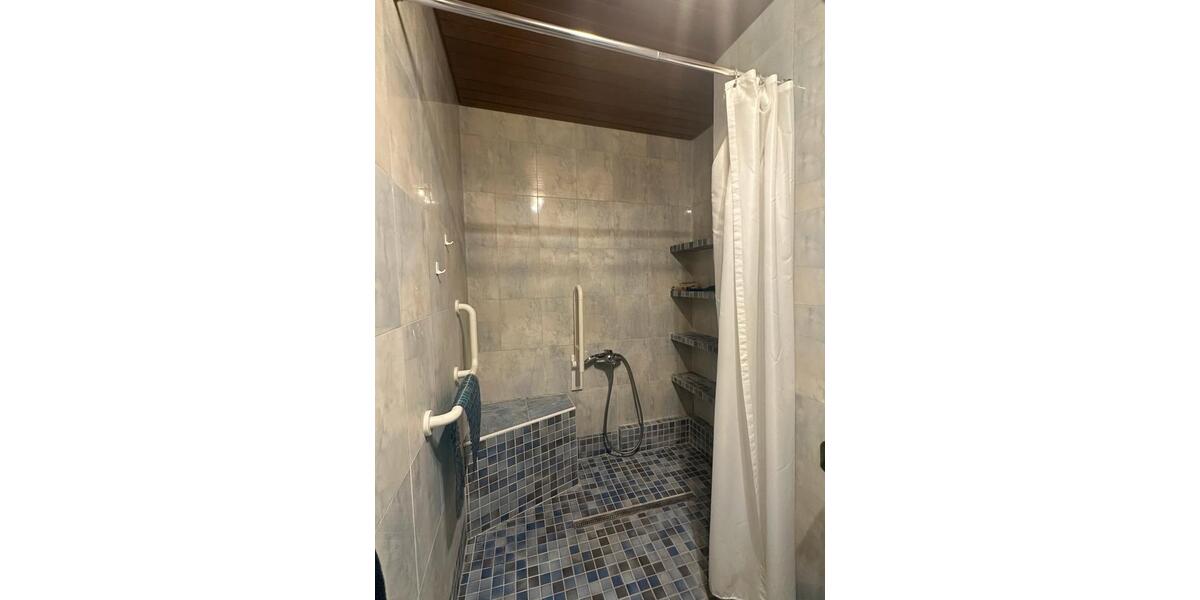 Etagenwohnung Karlsruhe - 1 Zimmer, 25 m&sup2;, 655&euro; | Angebot:26611901