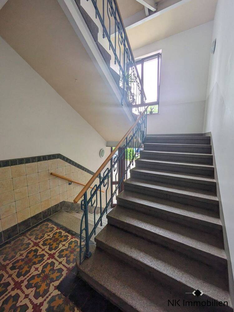 ++ wunderschöne, neue 2-Raum Wohnung - WG geeignet - mit Balkon & Stellplatz (auf Wunsch) ++
