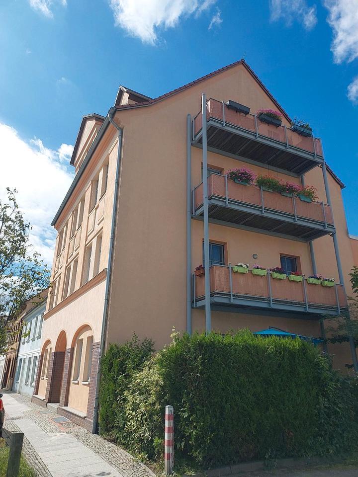 Schöne 4 Raum Wohnung in der Altstadt