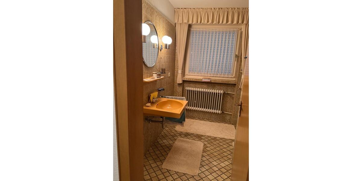 Haus zur Miete in Gütersloh, Nähe Mohnspark, 1500€ Kaltmiete 6 zimmer