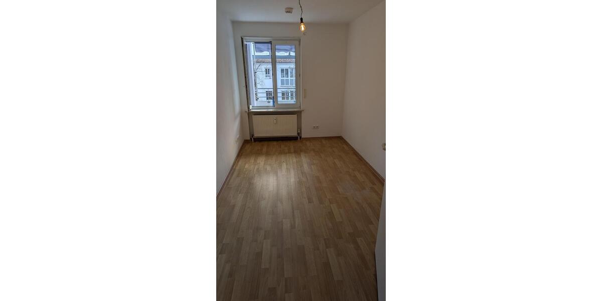 Etagenwohnung Schöneiche bei Berlin - 3 Zimmer, 68 m&sup2;, 945&euro; | Angebot:26032914