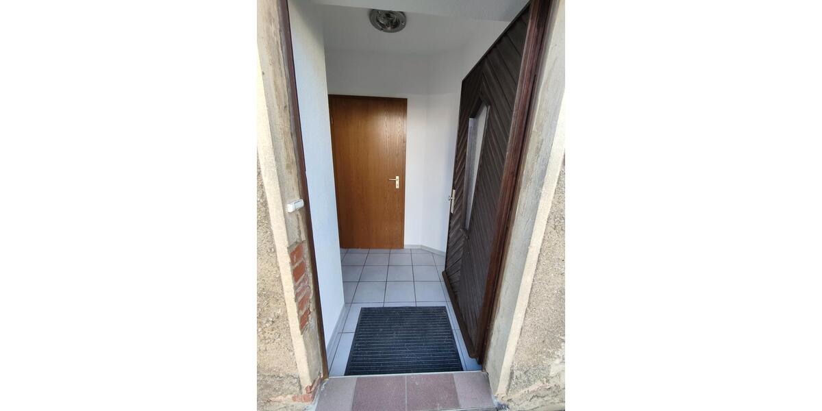 Erdgeschoßwohnung Burgstädt - 1 Zimmer, 45 m&sup2;, 250&euro; | Angebot:26505891