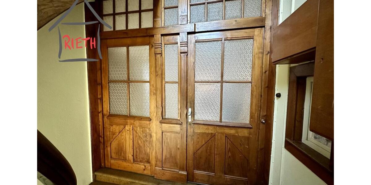 Etagenwohnung Ludwigsburg - 4 Zimmer, 130 m&sup2;, 1.440&euro; | Angebot:26004783