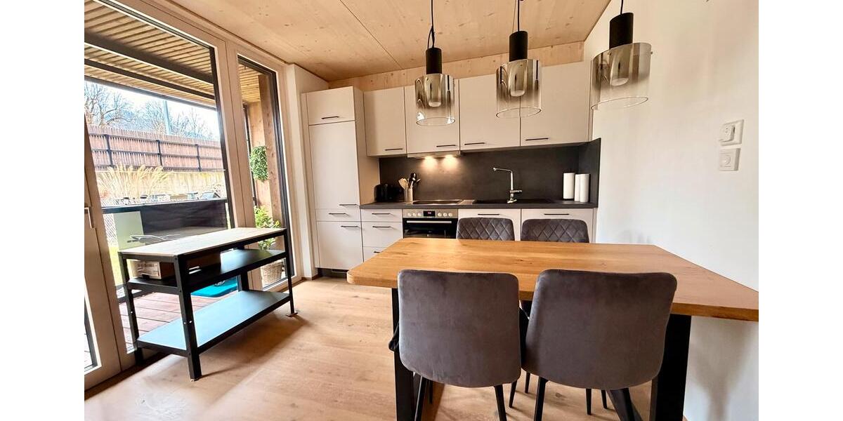 Erdgeschoßwohnung Kiefersfelden - 3 Zimmer, 69 m&sup2;, 1.800&euro; | Angebot:26045177