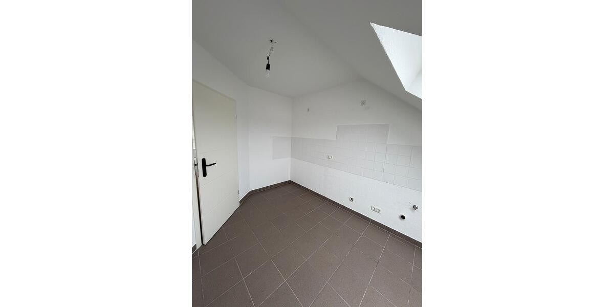 Dachgeschoßwohnung Wadern - 2 Zimmer, 56 m&sup2;, 500&euro; | Angebot:25048103