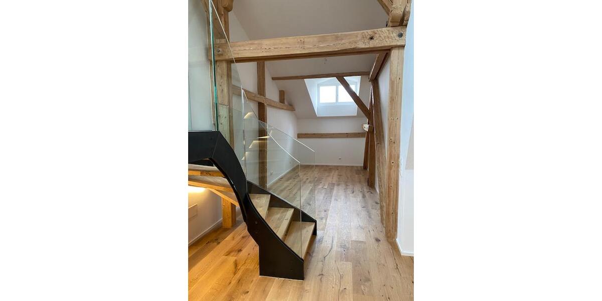 Maisonettenwohnung Traunstein - 3 Zimmer, 200 m&sup2;, 2.300&euro; | Angebot:26670263