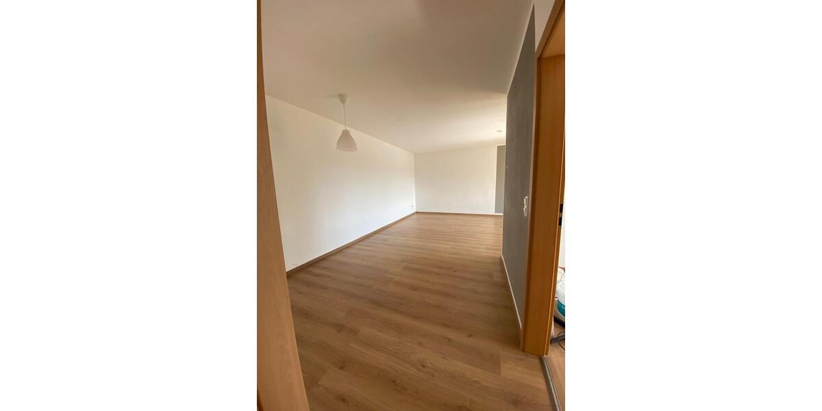 Etagenwohnung Haldensleben - 3 Zimmer, 88 m&sup2;, 750&euro; | Angebot:25546558