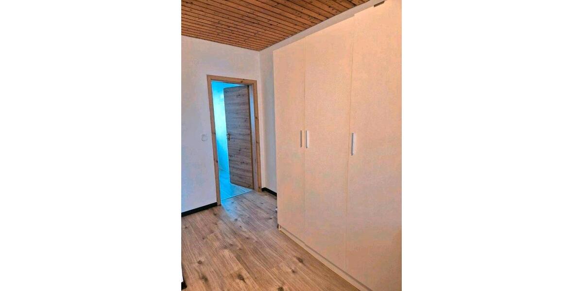 Etagenwohnung Bad König - 1 Zimmer, 28 m&sup2;, 400&euro; | Angebot:26032224