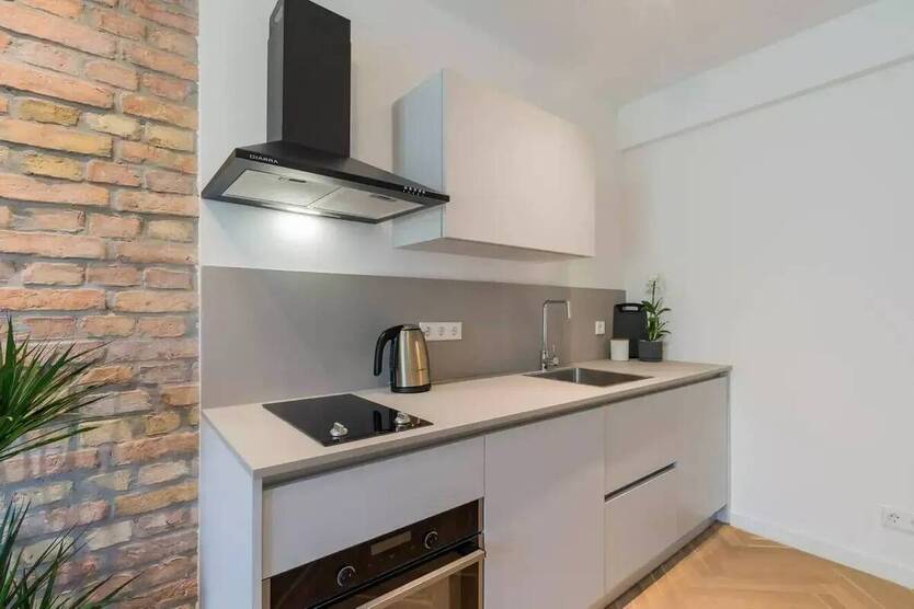 Möblierte Wohnung mit hochwertigsten Möbeln 3 zimmer
