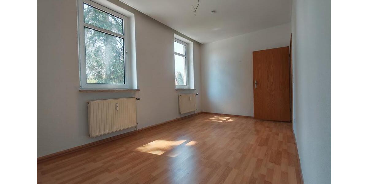 Etagenwohnung Gersdorf - 2 Zimmer, 60 m&sup2;, 370&euro; | Angebot:26582112