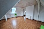 Dachgeschoßwohnung Flensburg - 2.5 Zimmer, 75 m&sup2;, 670&euro; | Angebot:26263086