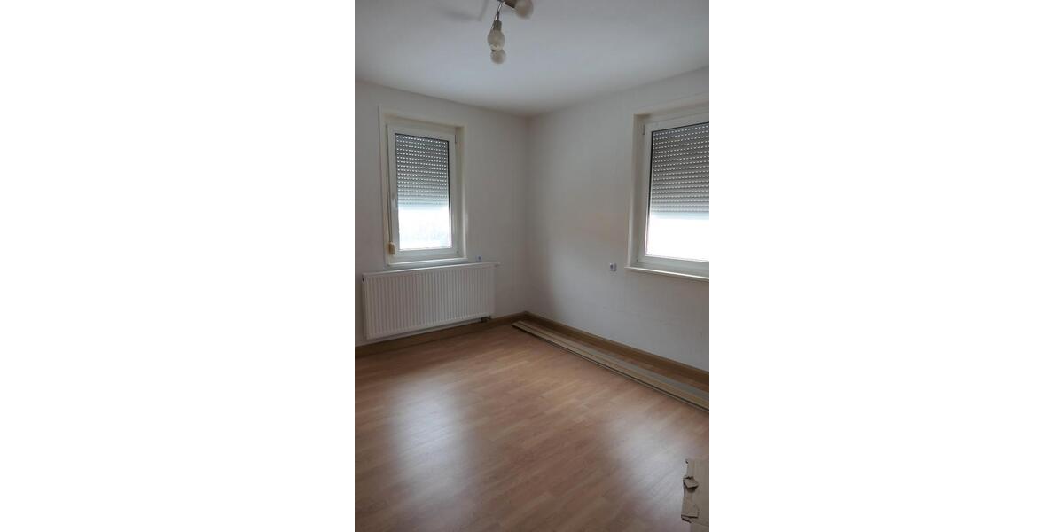 Erdgeschoßwohnung Münsingen - 3 Zimmer, 80 m&sup2;, 850&euro; | Angebot:26153650