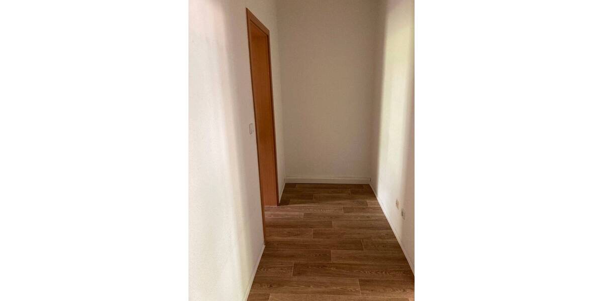 Etagenwohnung Gera Innenstadt - 2 Zimmer, 54 m&sup2;, 345&euro; | Angebot:26805904
