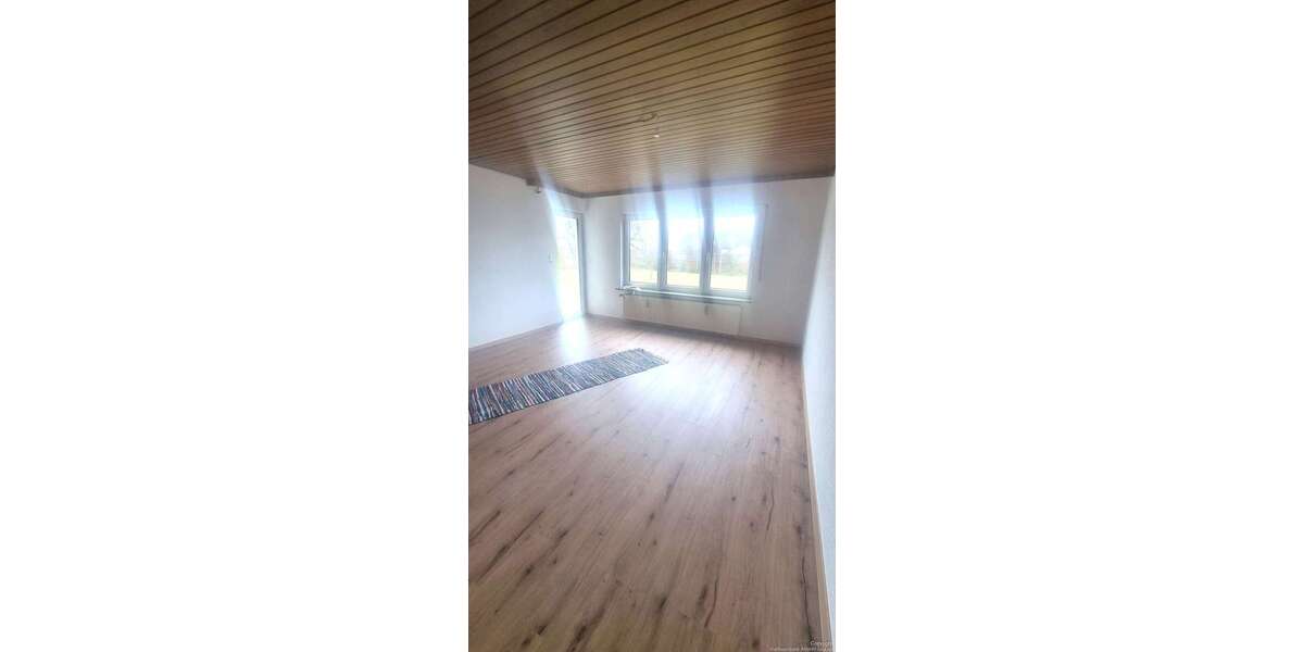 Etagenwohnung Beilngries - 3 Zimmer, 86 m&sup2;, 770&euro; | Angebot:25878698