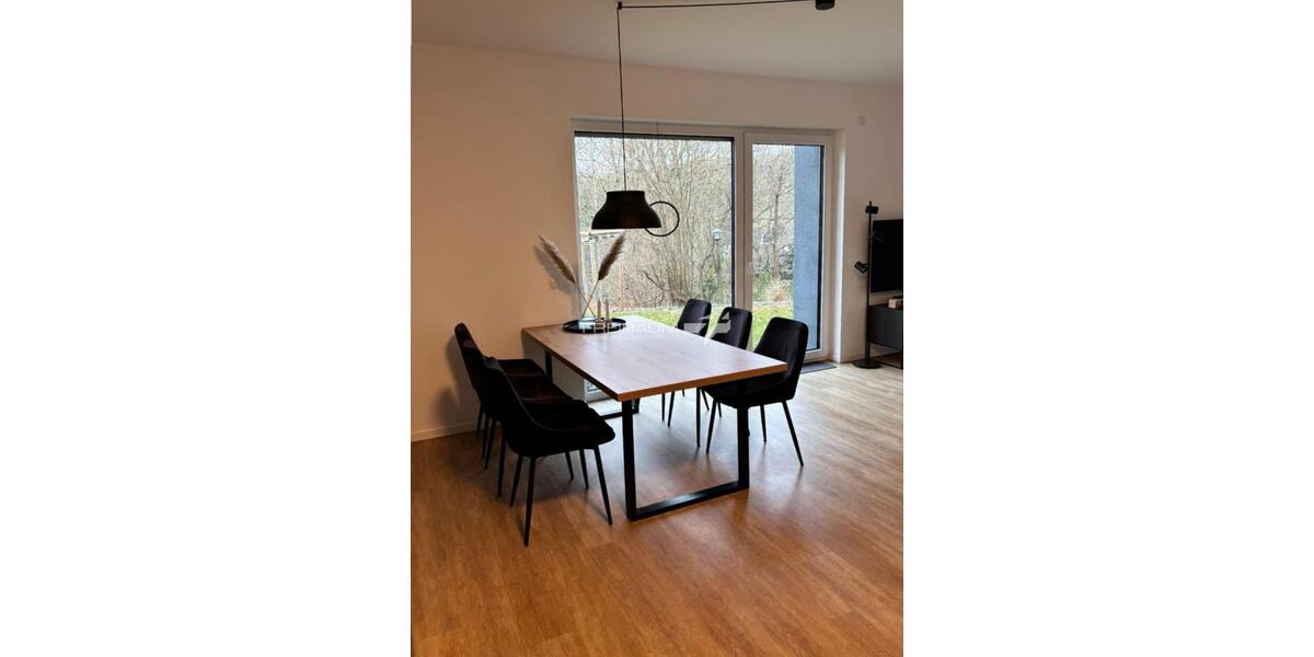 Erdgeschoßwohnung Freudenberg - 3 Zimmer, 71 m&sup2;, 990&euro; | Angebot:24816912