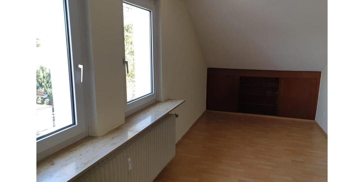 Dachgeschoßwohnung Rödermark - 1 Zimmer, 37 m&sup2;, 315&euro; | Angebot:25179923
