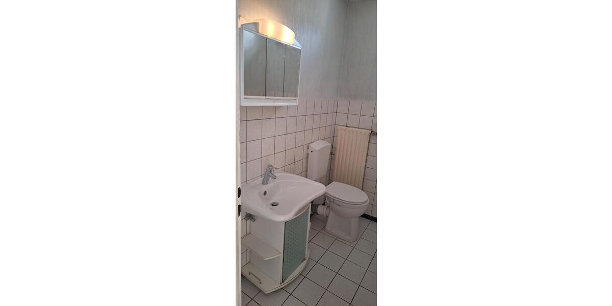 Erdgeschoßwohnung Runkel - 4 Zimmer, 130 m&sup2;, 1.180&euro; | Angebot:26495101