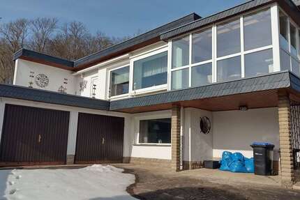 Haus Worbis Worbis - 5 Zimmer, 220 m&sup2;, 1.100&euro; | Angebot:26057682