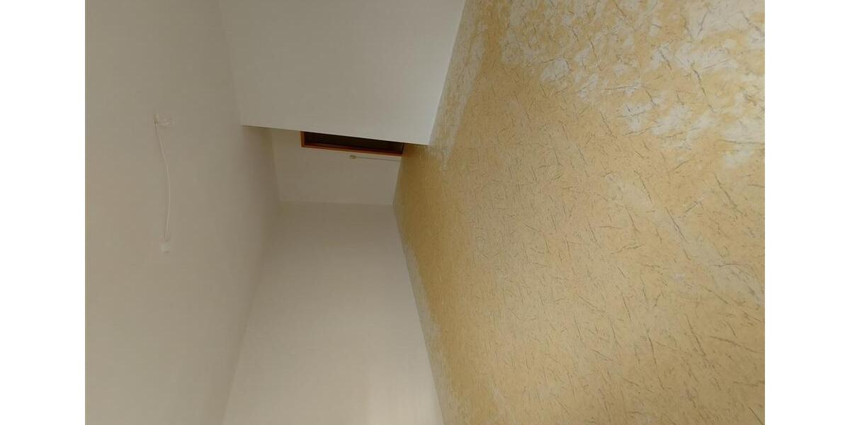 Erdgeschoßwohnung Neustrelitz - 2 Zimmer, 61 m&sup2;, 353&euro; | Angebot:24492781